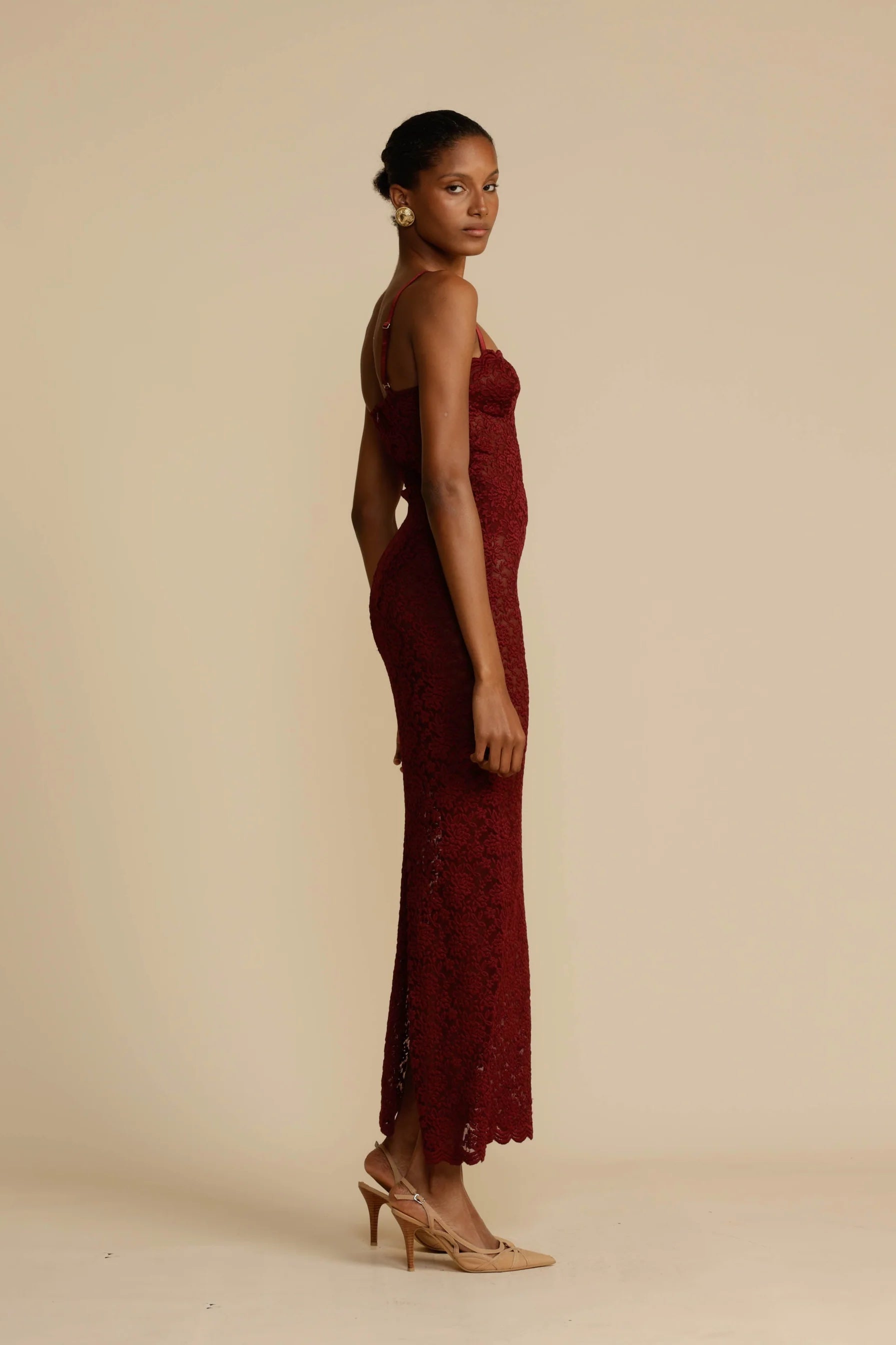 Amara Lace Maxi Dress – Wine