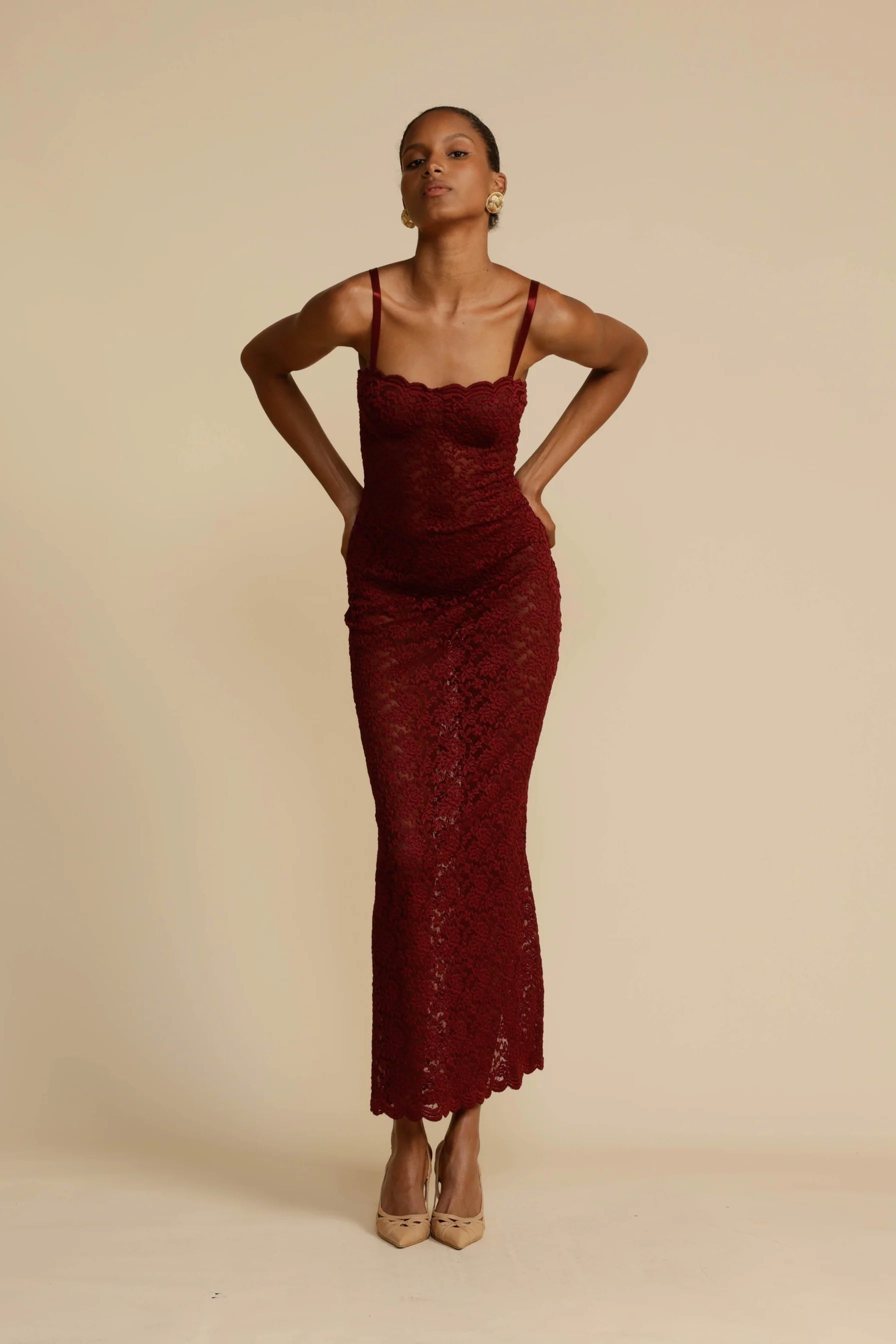Amara Lace Maxi Dress – Wine